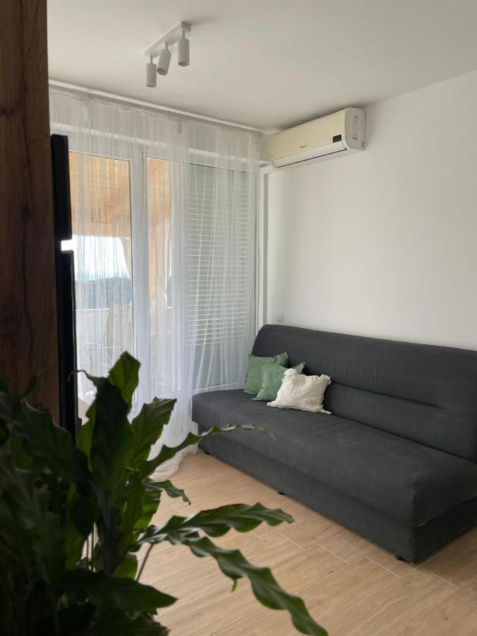 Apartmani Maris II Palit Εξωτερικό φωτογραφία
