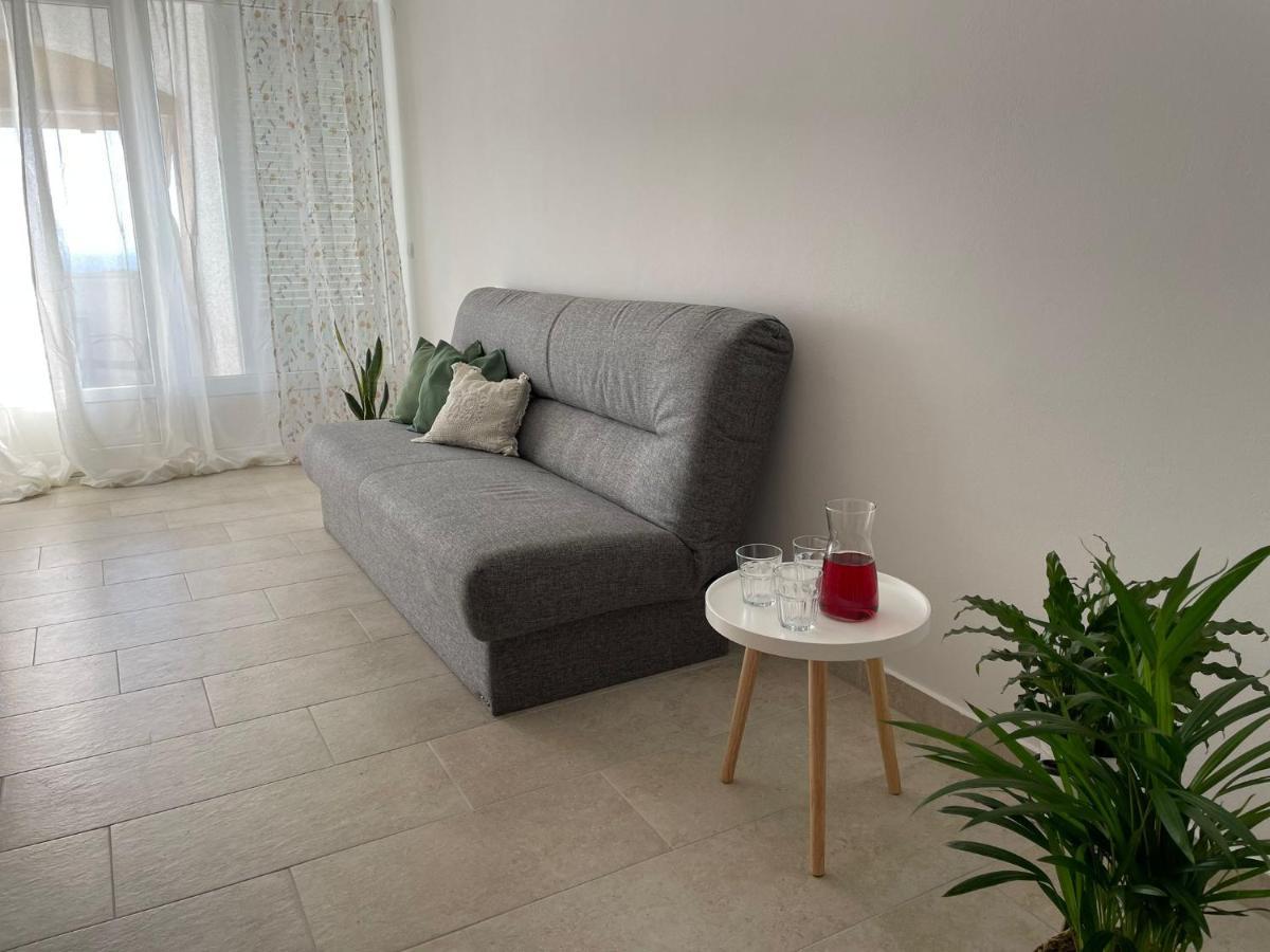 Apartmani Maris II Palit Εξωτερικό φωτογραφία